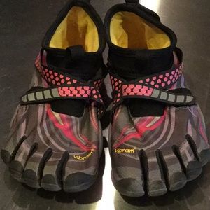 Vibram shoes
